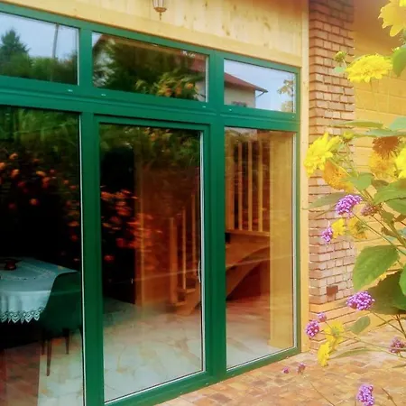 게스트하우스 Kristin's Flower Barn Osiek (Lesser Poland)
